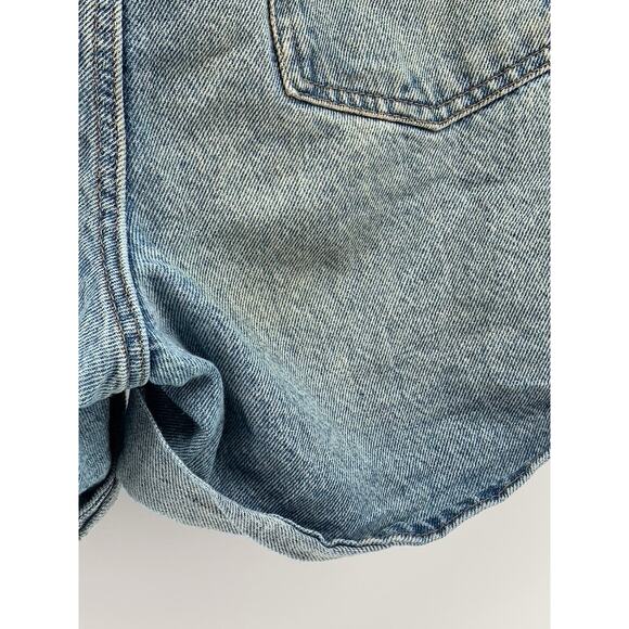 H&M Women's Light Blue Denim Cuffed Five Pocket Shorts SZ 12 - Picture 8 of 10